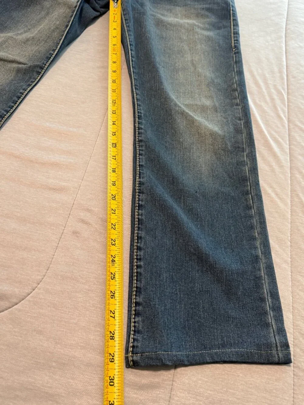 True Religion Mens Ricky Relaxed Straight Jeans Size 32 Blue Denim
